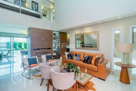 Casa de Condomínio com 3 Quartos à venda, 292m² no Hípica, Porto Alegre