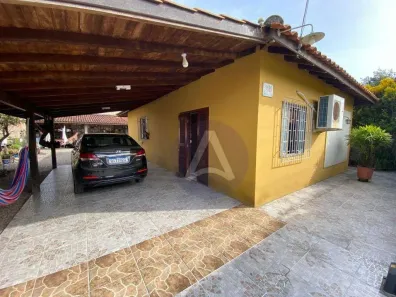 Casa com 3 Quartos à venda, 119m² no Campeche, Florianópolis