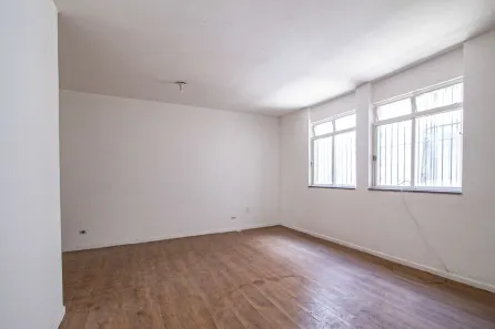 Ponto Comercial para alugar, 28m² no Cerqueira César, São Paulo