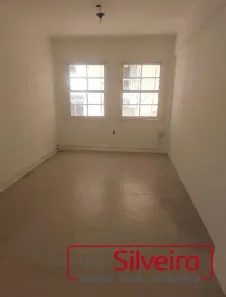 Sala Comercial para venda ou aluguel, 80m² no Centro Histórico, Porto Alegre