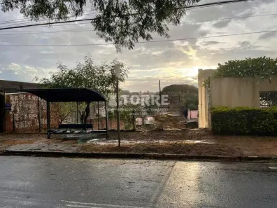 Lote/Terreno à venda, 425m² no Parque São Quirino, Campinas