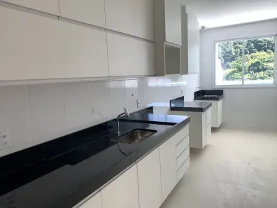 Apartamento com 3 Quartos para alugar, 110m² no Praia da Costa, Vila Velha