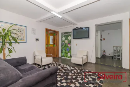 Casa com 2 Quartos à venda, 490m² no Petrópolis, Porto Alegre