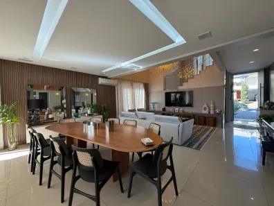 Casa de Condomínio com 4 Quartos à venda, 328m² no Jardins Verona, Goiânia