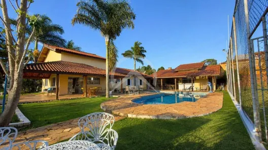 Fazenda/Sítio com 4 Quartos à venda, 327m² no Batatuba, Piracaia