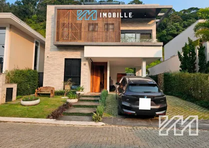 Casa com 3 Quartos à venda, 275m² no Fazendinha, Itajaí