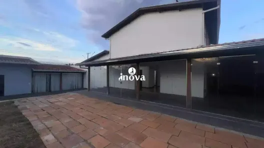 Casa com 5 Quartos à venda, 494m² no Mercês, Uberaba