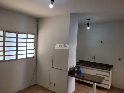 Apartamento com 2 Quartos à venda, 49m² no Santa Maria, Uberaba