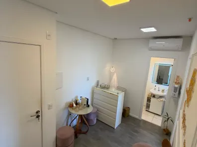 Sala Comercial à venda, 42m² no Vila Mathias, Santos