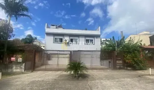 Casa com 4 Quartos à venda, 379m² no Chácara das Pedras, Porto Alegre