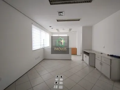Sala Comercial com 4 Quartos para alugar, 70m² no Água Branca, São Paulo
