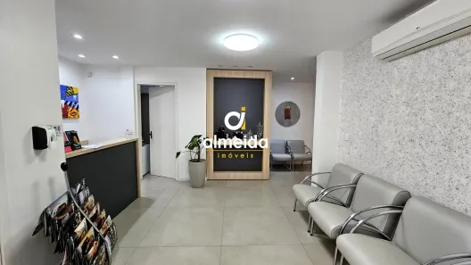 Sala Comercial com 4 Quartos para alugar, 83m² no Centro, Santa Maria