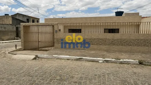 Casa com 5 Quartos à venda, 150m² no Boa Vista, Caruaru