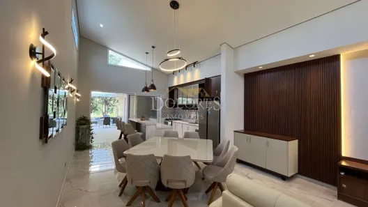 Casa de Condomínio com 3 Quartos à venda, 220m² no Parque Residencial Itapeti, Mogi das Cruzes