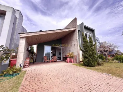 Casa de Condomínio com 4 Quartos à venda, 250m² no Rainha do Mar, Xangri-Lá