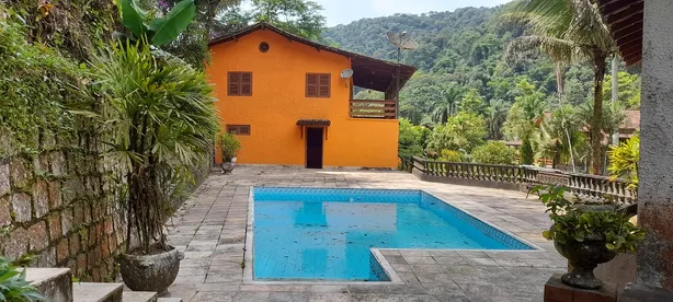 Casa de Condomínio com 5 Quartos à venda, 2900m² no Corujas, Guapimirim