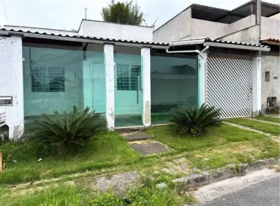 Casa com 2 Quartos à venda, 68m² no Três Poços, Volta Redonda
