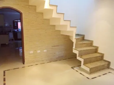 Sobrado com 4 Quartos à venda, 180m² no Parque das Nações, Santo André