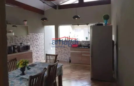Casa com 2 Quartos à venda, 134m² no Jardim das Oliveiras, Jacareí