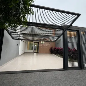 Casa com 3 Quartos à venda, 105m² no Jardim Dias I, Maringá