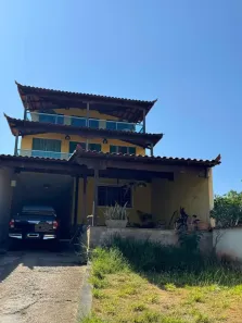 Casa com 4 Quartos à venda, 180m² no Tropical, Contagem