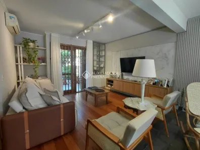 Casa de Condomínio com 4 Quartos à venda, 178m² no Ipanema, Porto Alegre
