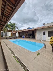 Casa com 5 Quartos à venda, 334m² no Balneário Rancho Alegre, Divinópolis