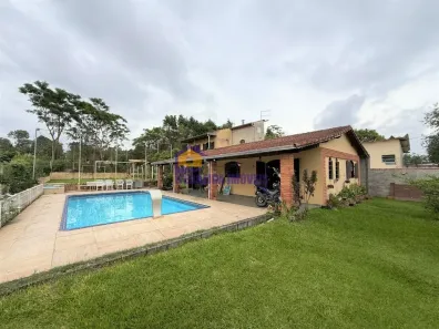 Casa de Condomínio com 4 Quartos à venda, 760m² no Curral, Ibiúna