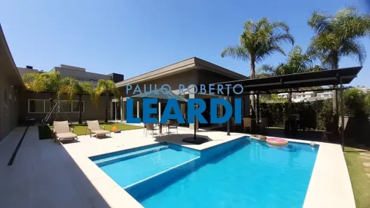 Casa de Condomínio com 4 Quartos à venda, 470m² no Tamboré, Barueri