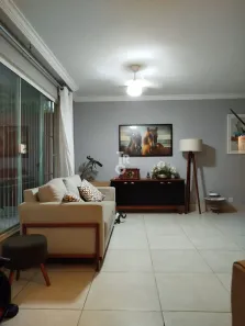 Casa com 4 Quartos à venda, 218m² no Vila Viotto, Jundiaí
