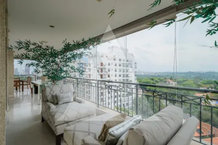 Apartamento com 3 Quartos à venda, 300m² no Vila Madalena, São Paulo