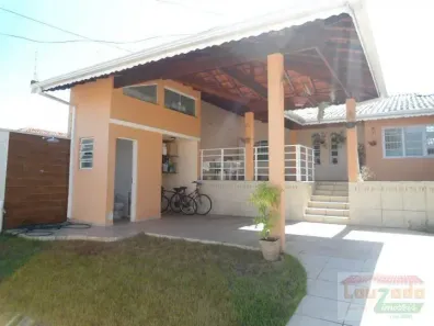 Casa com 3 Quartos à venda, 180m² no Centro, Peruíbe