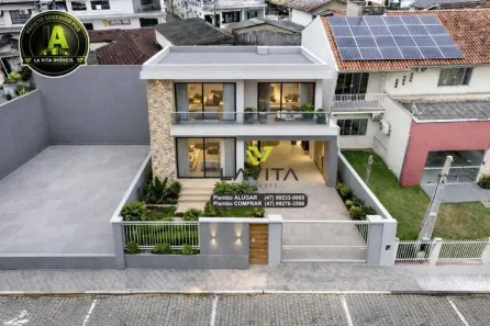Casa com 2 Quartos à venda, 100m² no Centro, Gaspar