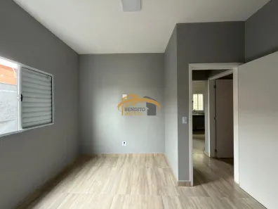Casa com 2 Quartos para alugar, 60m² no Jardim das Flores, Osasco