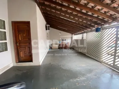 Casa com 2 Quartos à venda, 134m² no Jardim Adalgisa, Araraquara