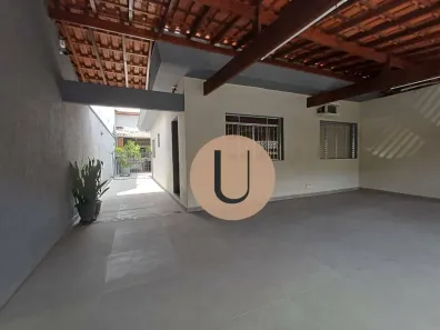 Casa com 3 Quartos à venda, 217m² no Jardim Maringá, São Paulo