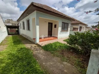 Casa com 3 Quartos para alugar, 120m² no Centro, Gravataí