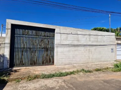 Lote/Terreno à venda, 360m² no Jardim Ipanema, Uberlândia