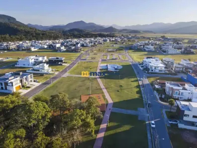 Lote/Terreno à venda, 374m² no Santa Regina, Camboriú