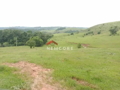 Fazenda/Sítio com 3 Quartos à venda, 500m² no , Pardinho