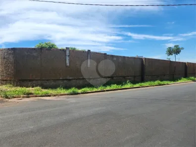 Lote/Terreno à venda, 818m² no Cidade Jardim, Araraquara