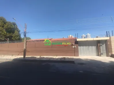 Casa com 4 Quartos para alugar, 350m² no São Cristóvão, Teresina
