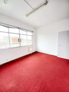 Sala Comercial para alugar, 28m² no Tanque, Rio de Janeiro
