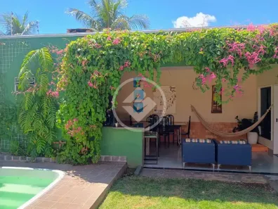 Casa com 3 Quartos à venda, 100m² no , Poconé
