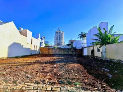Lote/Terreno à venda, 413m² no Maria Goretti, Chapecó