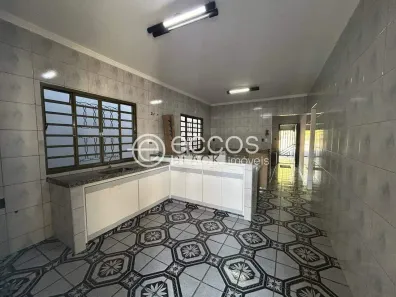 Casa com 3 Quartos à venda, 170m² no Residencial Gramado, Uberlândia