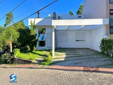 Casa de Condomínio com 3 Quartos à venda, 184m² no Hípica, Porto Alegre