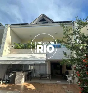 Casa de Condomínio com 4 Quartos à venda, 195m² no Recreio dos Bandeirantes, Rio de Janeiro
