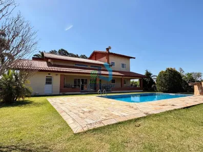 Fazenda/Sítio com 4 Quartos à venda, 2700m² no Dona Catarina, Mairinque