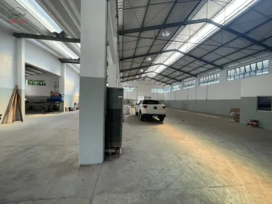 Galpão/Depósito/Armazém para alugar, 733m² no Parque Ipê, São Paulo